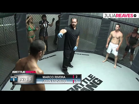 ❤️ Ultimate Fighter qin një vajzë me numër menjëherë pas një lufte në ring ❤ Vetëm porno tek ne